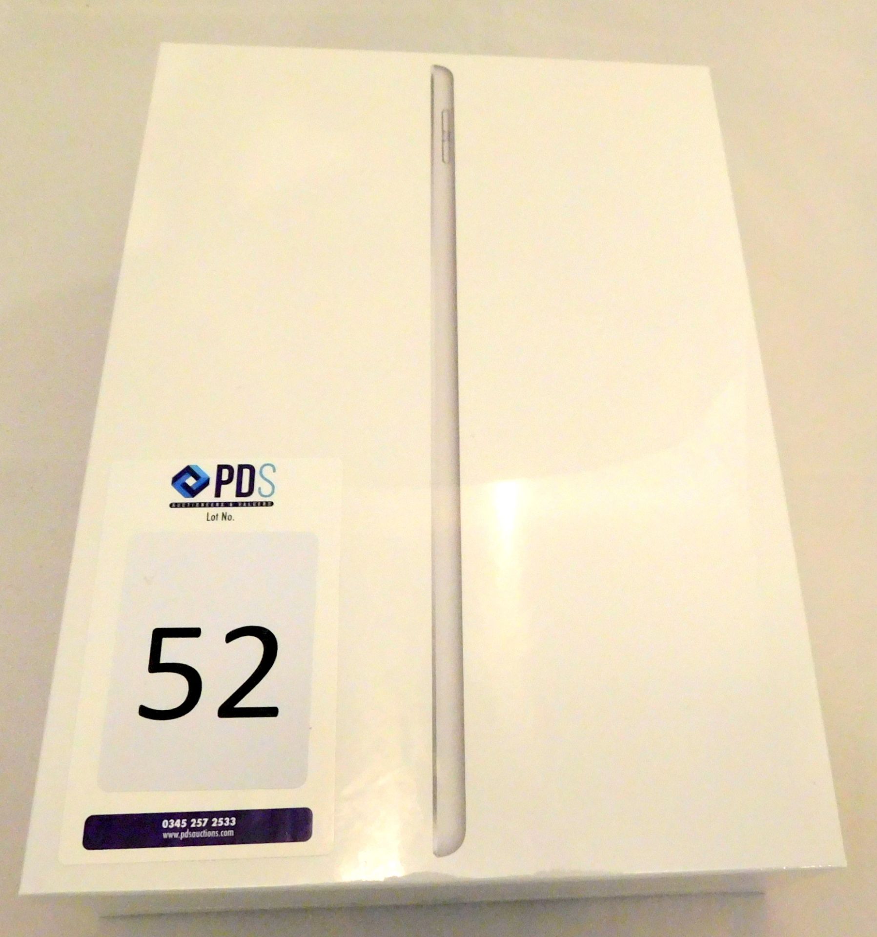 Apple A2197 iPad, 7th Gen, 32GB, Silver, Serial Number: DMPC80TVMF3N, (New in Sealed Box) (Located