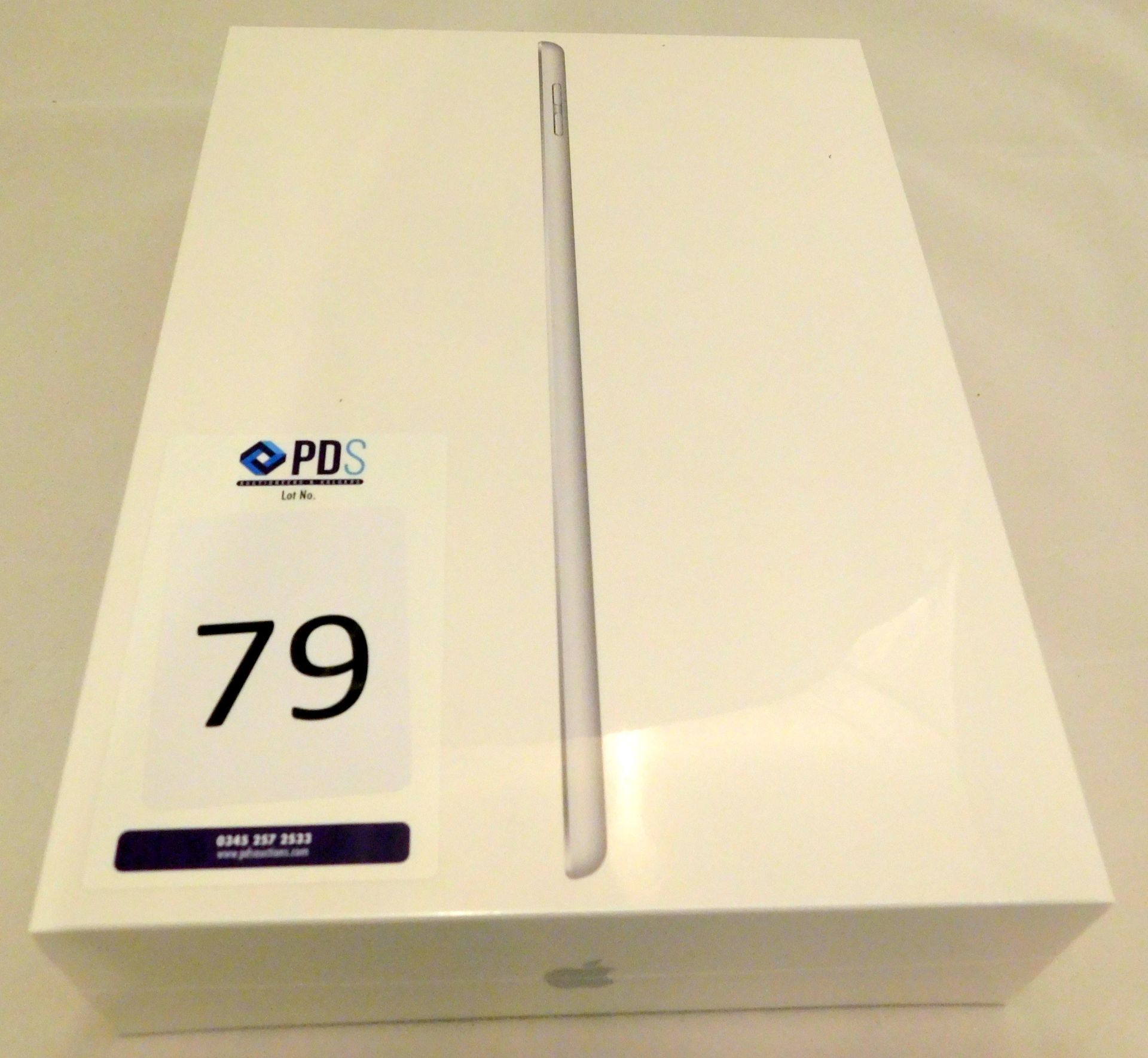 Apple A2197 iPad, 7th Gen, 32GB, Silver, Serial Number: DMPC80H9MF3N, (New in Sealed Box) (Located