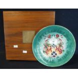 Modern Moorcroft art pottery tube lined cabinet plate or charger in original wooden presentation