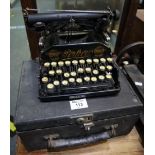 German Perkeo vintage typewriter with folding carriage in fitted case. (B.P. 24% incl. VAT)