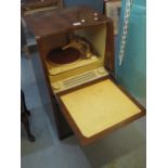 Ferguson 323RG vintage radio with Collaro record player in fitted walnut case with speaker. (B.P.