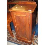 Victorian mahogany pot cupboard. (B.P. 24% incl. VAT)