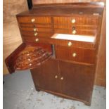 Early 20th Century specimen cabinet with various drawers. (B.P. 21% + VAT)