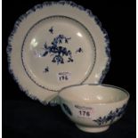 18th Century Worcester first period porcelain bowl with blue crescent mark to the base, decorated