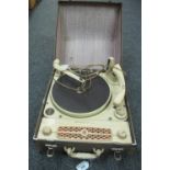 Vintage Handy-gram portable record player in fitted case. (B.P. 21% + VAT)