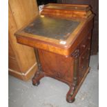 Victorian walnut Davenport desk. (B.P. 21% + VAT) Distressed condition with the veneer peeling and