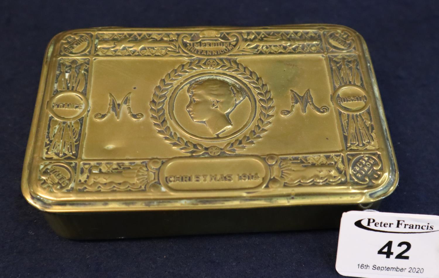 First World War period 'Princess Mary's' brass cigarette box, Christmas 1914. (B.P. 21% + VAT)