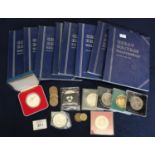 Collection of assorted Great Britain coins QEII crowns, halfpennys, threepence pieces, sixpences,