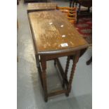 Early 20th century oak gate-legged table of small proportions, on bobbin turned supports. (B.P.