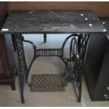 Singer Sewing machine cast iron base with black veined marble top. (B.P. 21% + VAT)