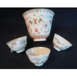 Good quality Chinese porcelain everted cup or vase, externally decorated with enamelled foliate