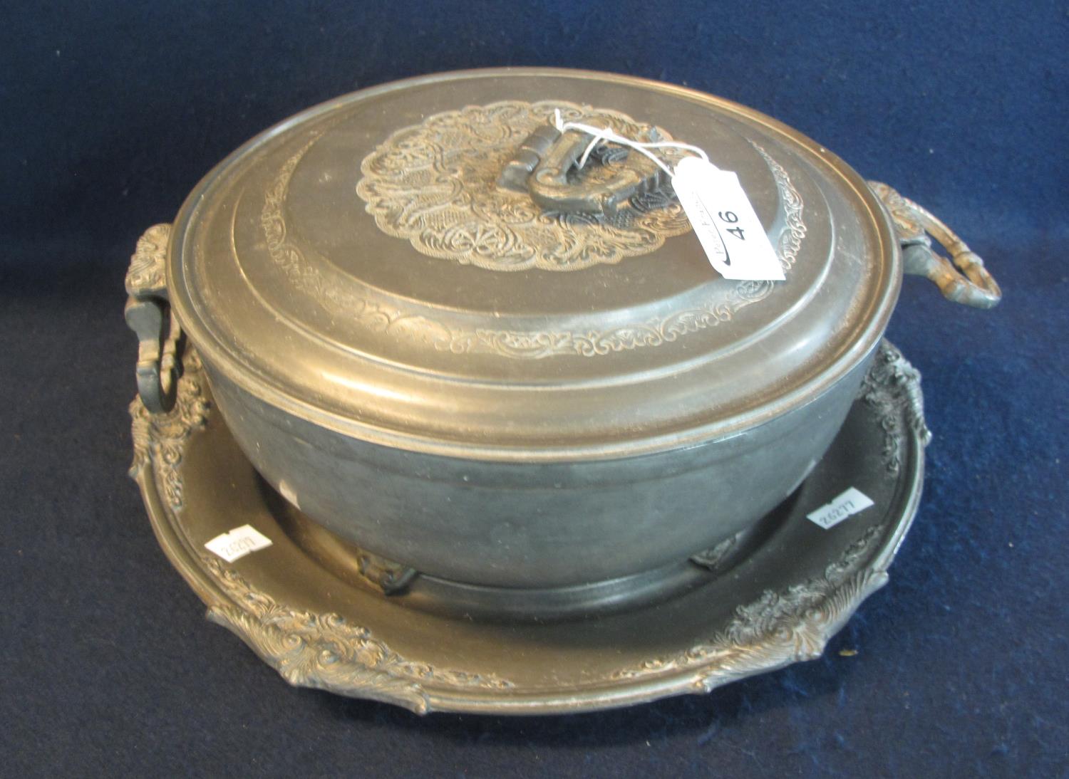 French 'Les Potstaniers' pewter lidded two handled serving dish cover and stand. Base 28cm