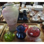 Tray of assorted coloured art glass items to include: scent bottles, cranberry glass jar and