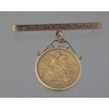 QUEEN VICTORIA 1876 YOUNG HEAD GOLD SOVEREIGN on 9ct gold pin brooch pendant mount. 11g total