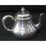 VICTORIAN SILVER BALUSTER SHAPED TEAPOT with hinged dome cover having knop finial, insulated loop