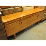 Alfred Cox hand craft quality furniture teak and walnut sideboard. (B.P. 21% + VAT)