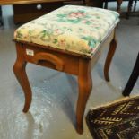 Early 20th Century oak upholstered floral piano stool. (B.P. 21% + VAT)