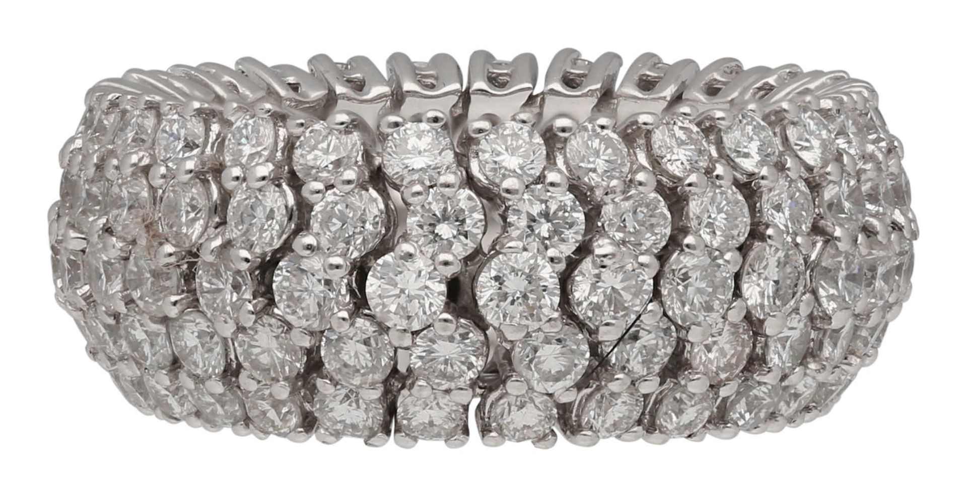 Diamant-Ring Bewegliches Schmuckstück in Weissgold 18K. Fantasievoll ausgefasst mit Pavé-Brillante