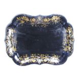 A Victorian toleware metal, serpentine shaped tray 51x36cm, decorated with gold garlands c19th