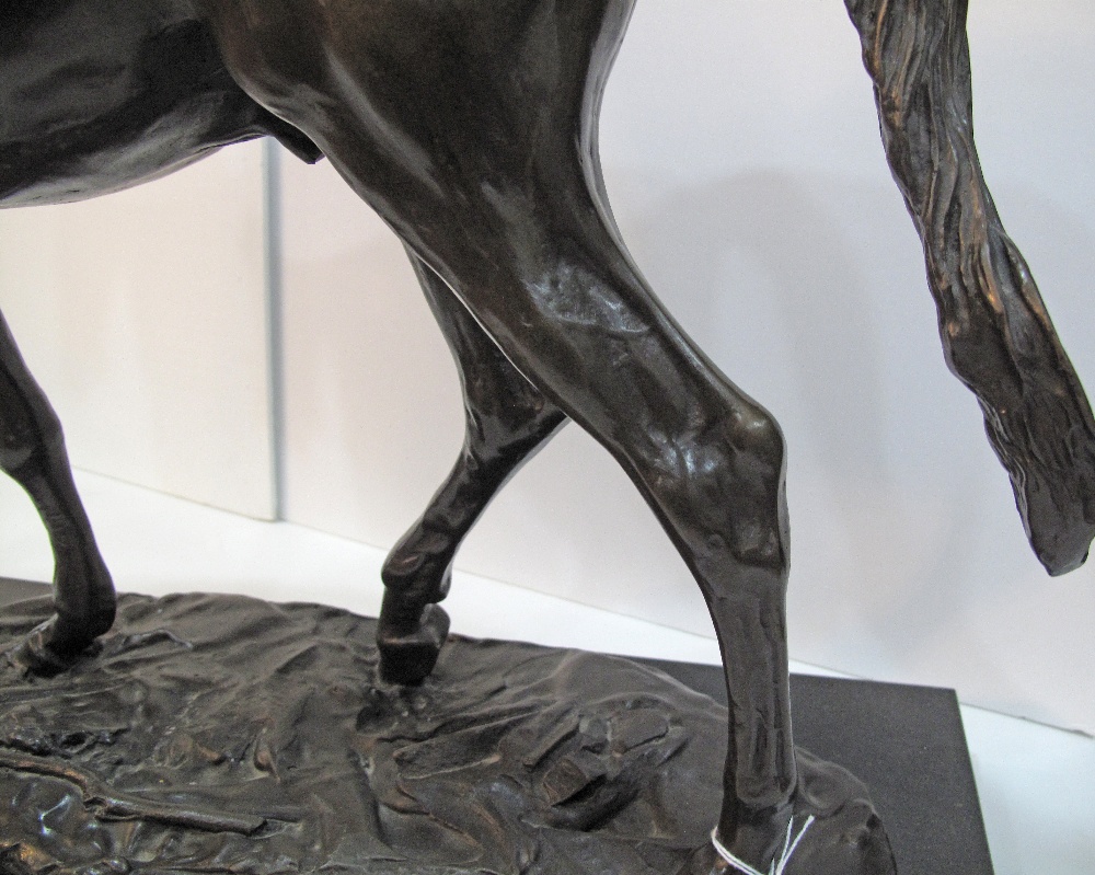 A patinated bronze figure of a prancing horse on a black marble base, late 20th / early 21st - Image 5 of 13