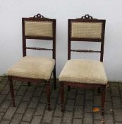 Paar Stühle<