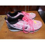 Pair of Ladies Sketchers Trainers - Size 6