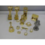 Quantity of Miniature Clocks