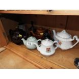 Quantity of Teapots