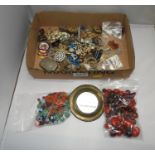 Costume Jewellery, Vintage Brooches etc