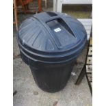 Plastic Lidded Dustbin