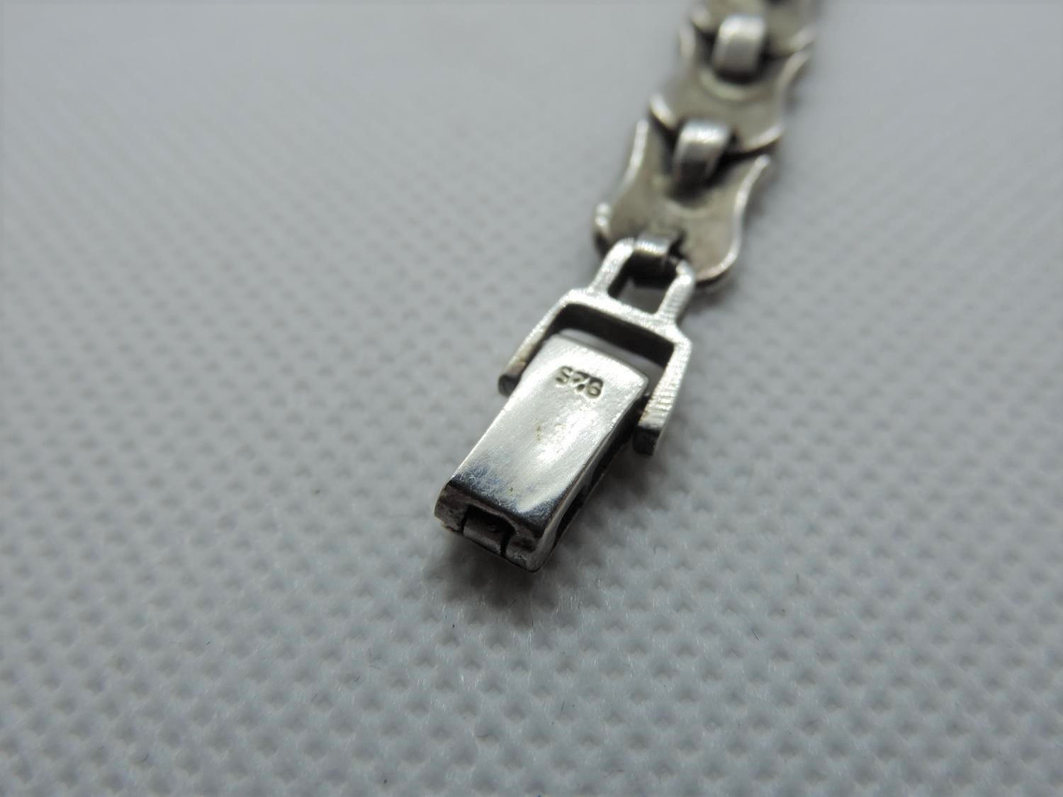 Silver Bracelet - 5.5cm Long - 19gms - Image 3 of 4