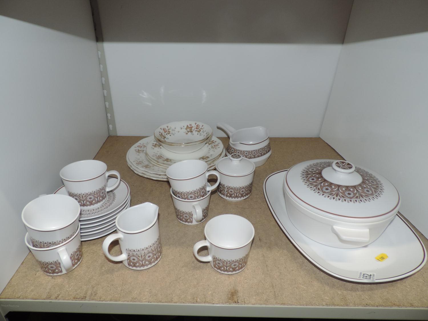 Quantity of Noritake and Colclough China