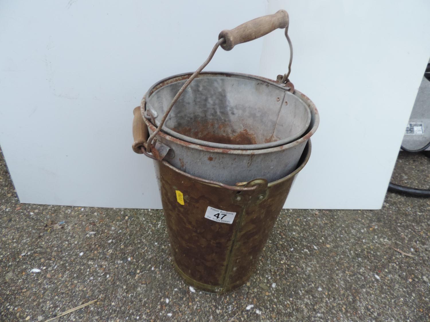 2x Decorative Buckets