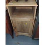 Oak Bedside