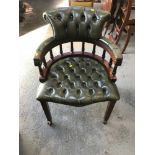 Green Leather Buttoned Office Chair