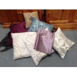 Quantity of Cushions