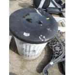 Galvanised Lidded Dustbin