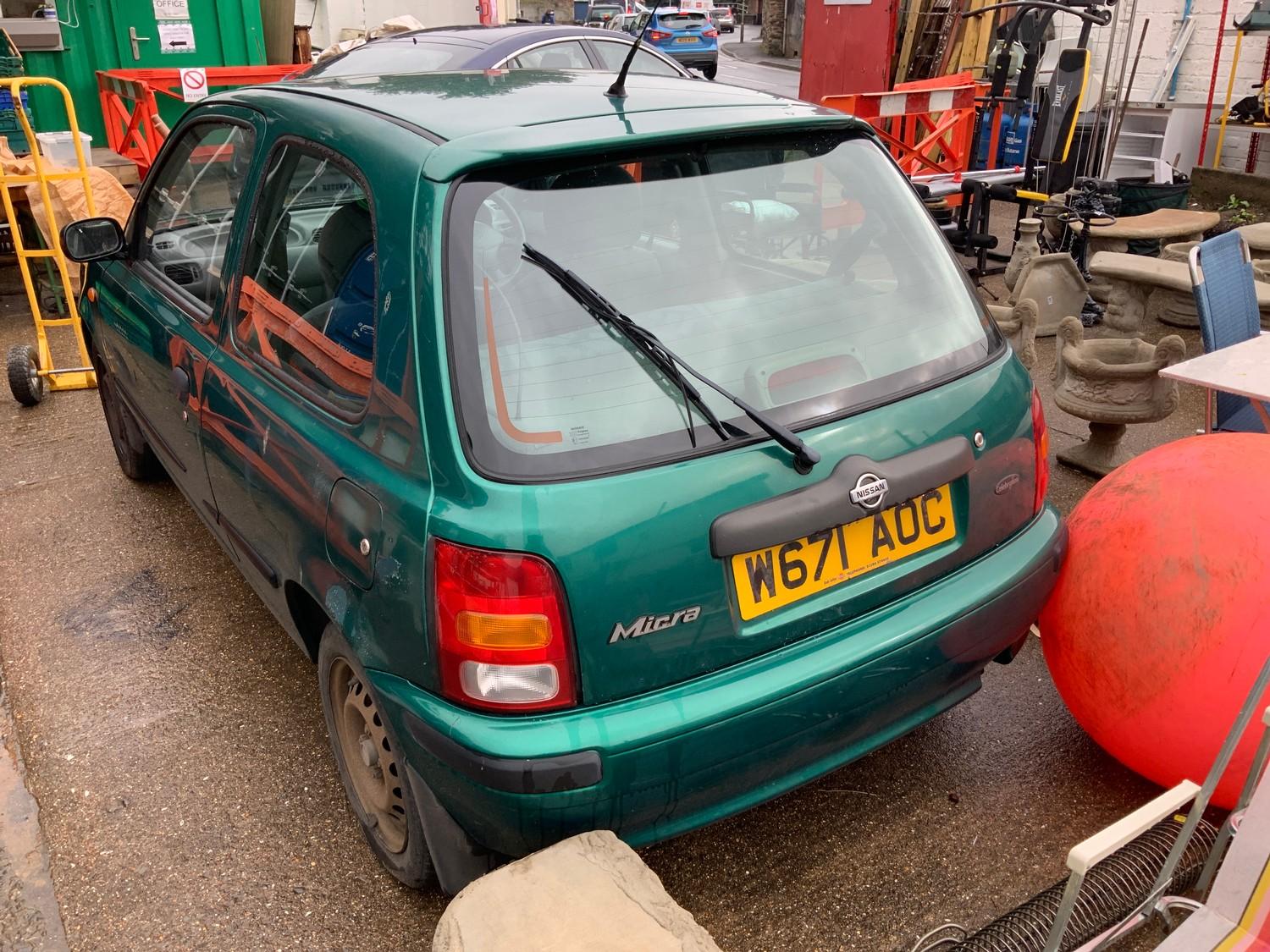 Nissan Micra Celebration W671AOC Mot expired - Image 3 of 3