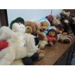 Quantity of Cuddly Toys