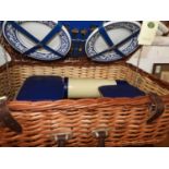 Optima Fitted Wicker Hamper