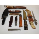 Pocketknives, Daggers and Razor etc