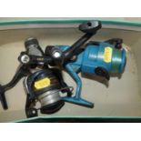 2x Fishing Reels