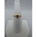 9ct Gold Diamond Ring - Size P - 1.8gms