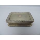 Silver Snuff Box with Gilt Interior - London 1813 - 110gms