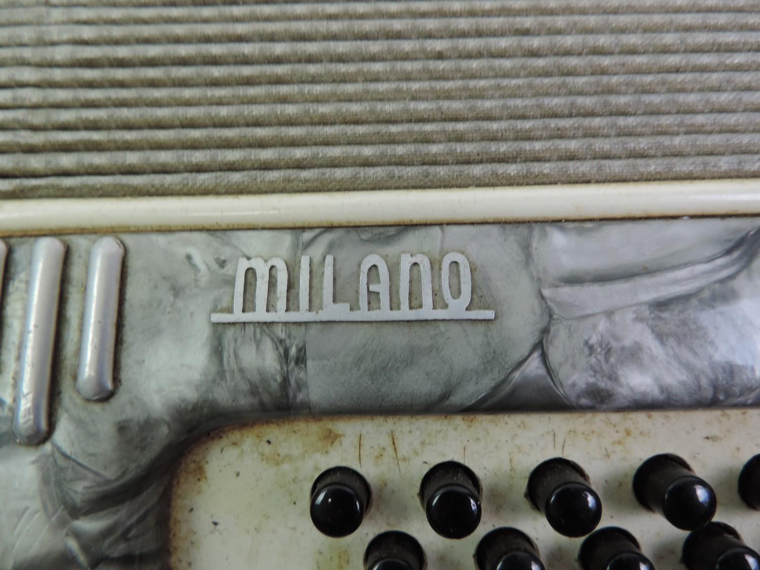 Fornasari Milano Piano Accordion - Image 5 of 5