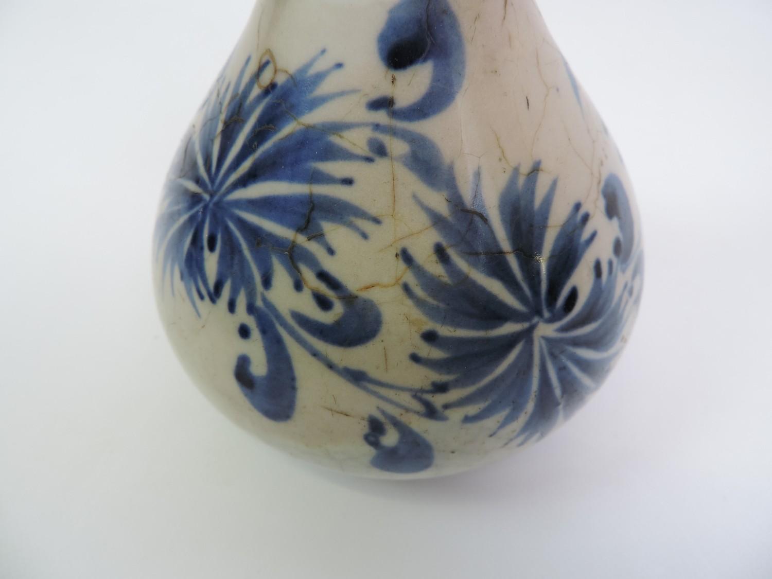 Chinese Vase with Birds - Crackle to Glaze - 20cm High - Image 3 of 5