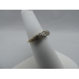 18ct Gold and Diamond Ring - 2.6gms - Size N