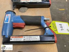 BeA pneumatic Staple Gun (please note there is a l