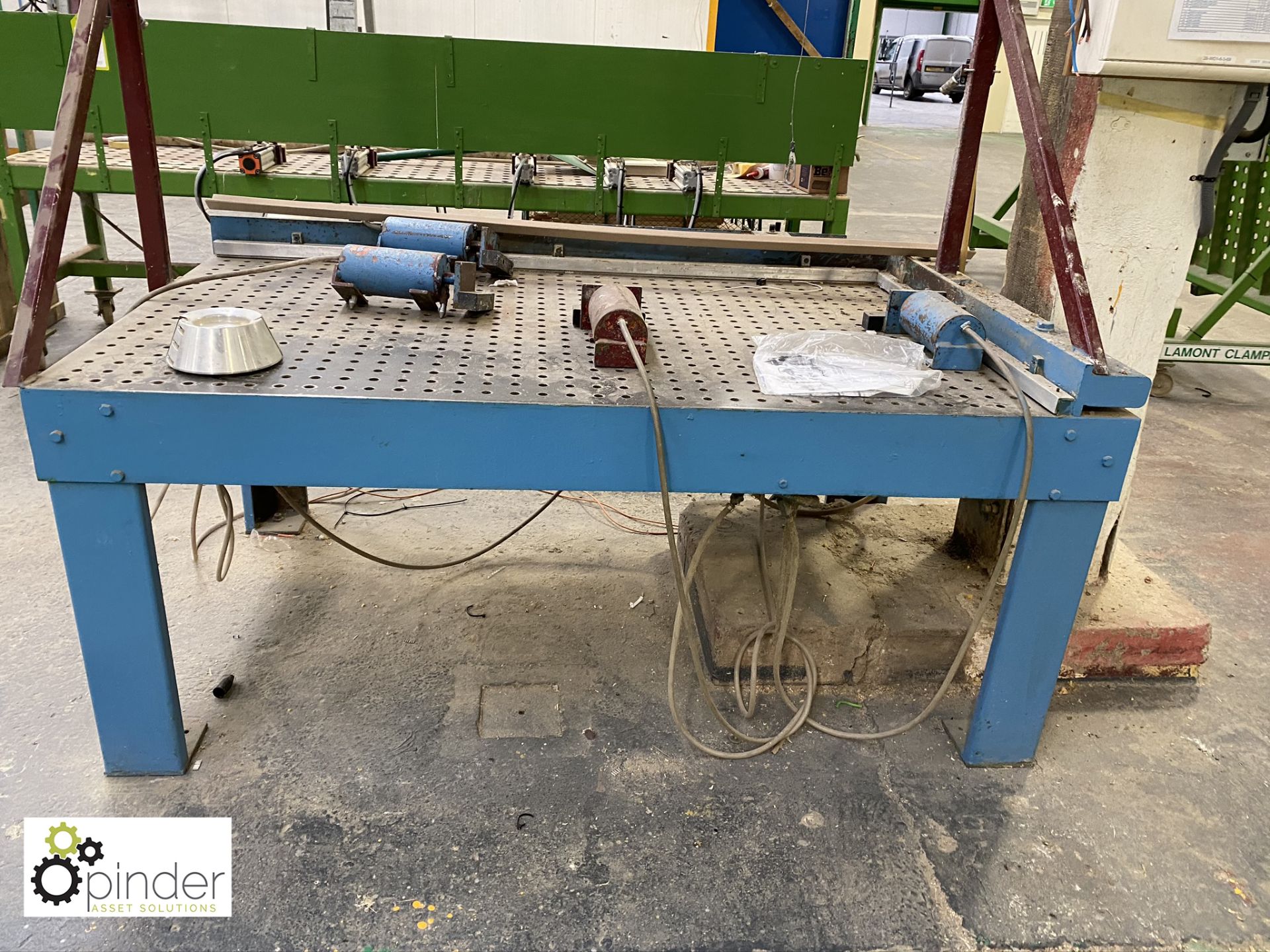 Cast pneumatic Clamping Table, 1700mm x 1000mm, wi - Image 2 of 3