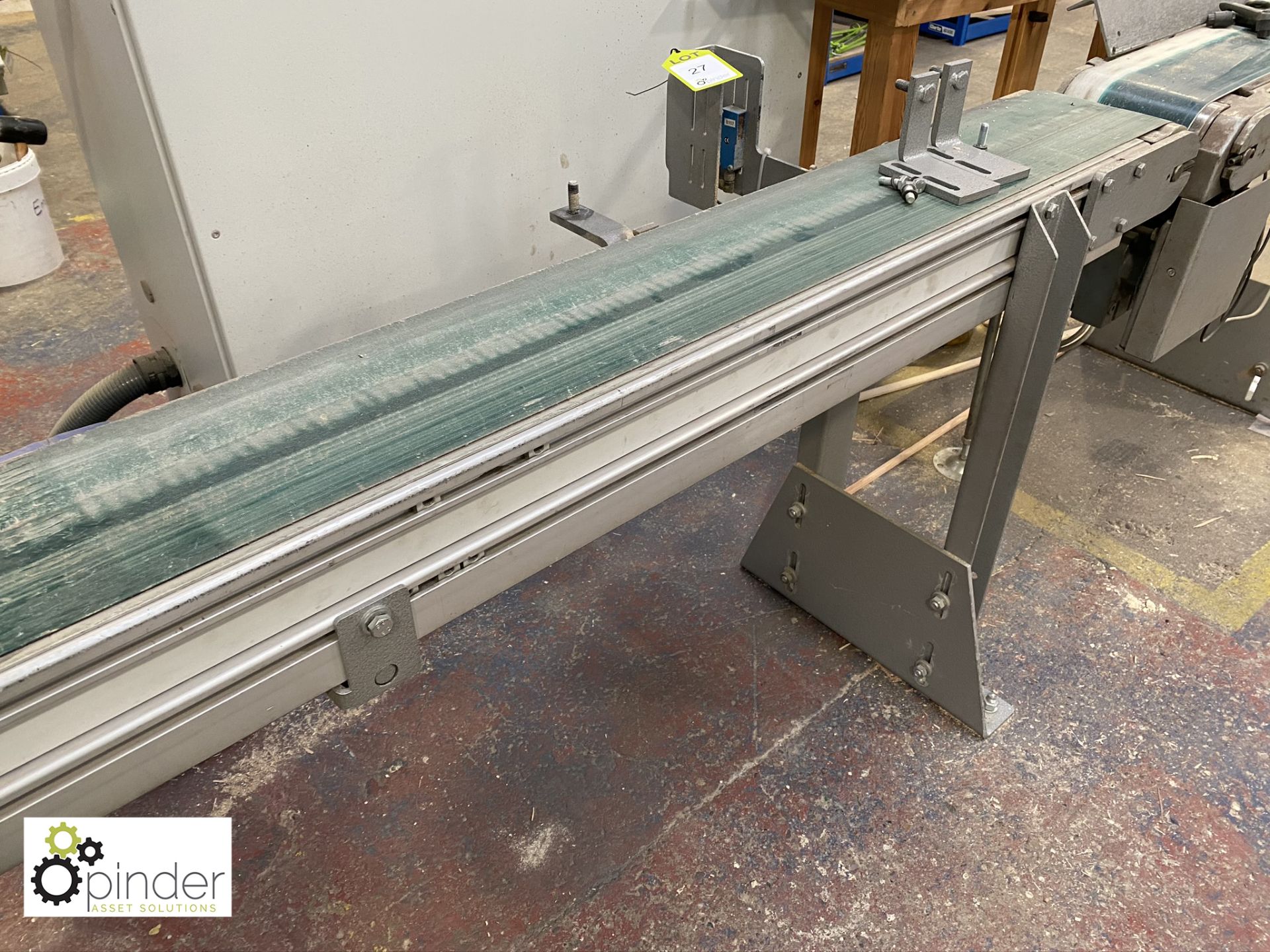 Powered Belt Conveyor, 2600mm x 200mm (please note - Image 3 of 3